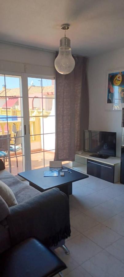 Apartment Climatise Deux Front De Et Piscine Torrevieja