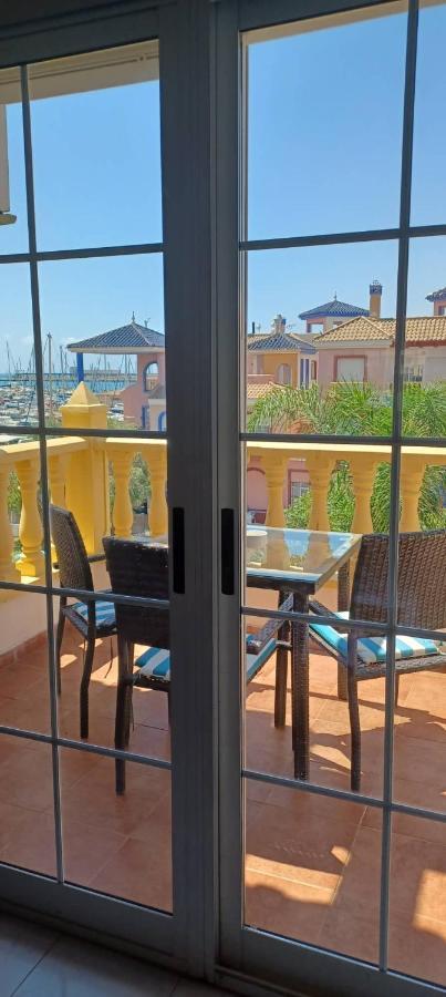 Appartement Climatise Deux Front De Et Piscine Torrevieja