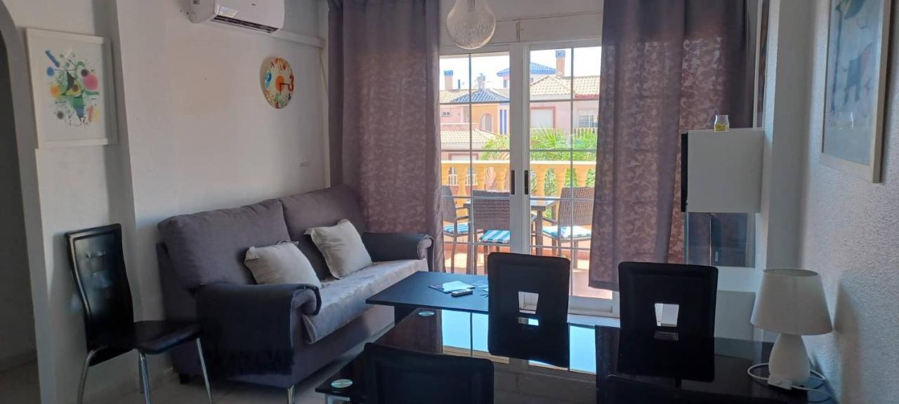 Climatise Deux Front De Et Piscine Appartement *
